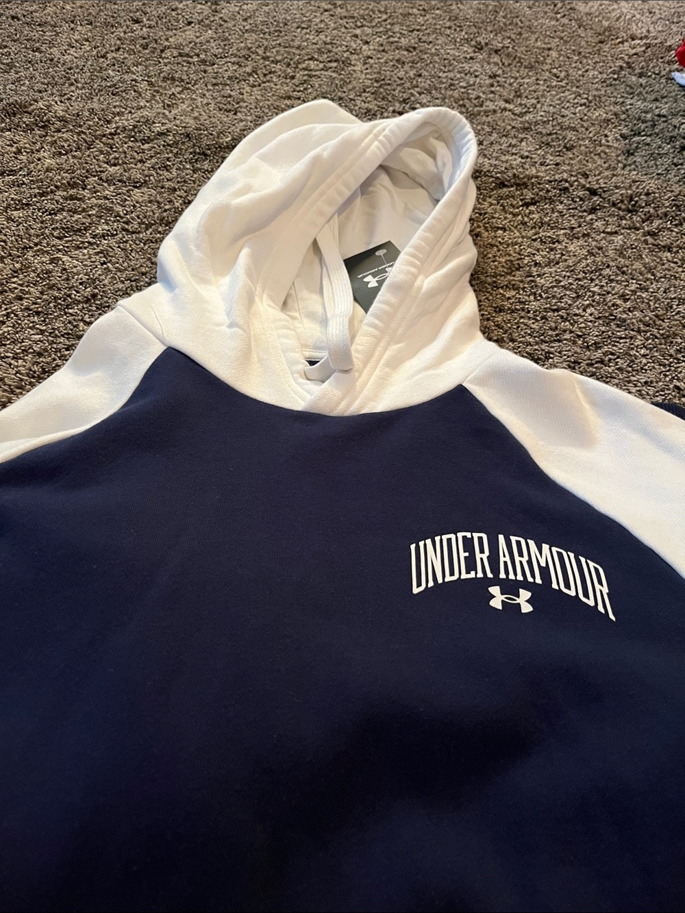 Under Armour Navy and White Raglan Hoodie. New. Large. Men - Picture 9 of 9
